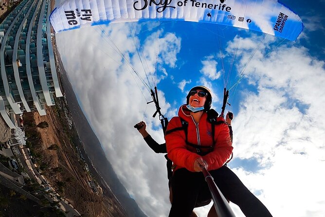 Acrobatic Paragliding Flight with Spanish Champion in Tenerife - Key points to know before you fly