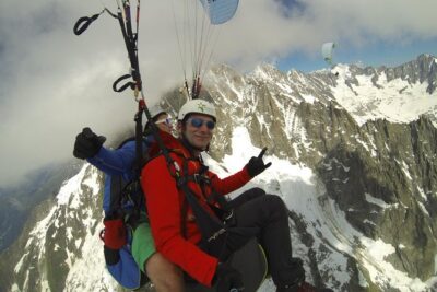Acrobatic Paragliding Tandem Flight over Chamonix