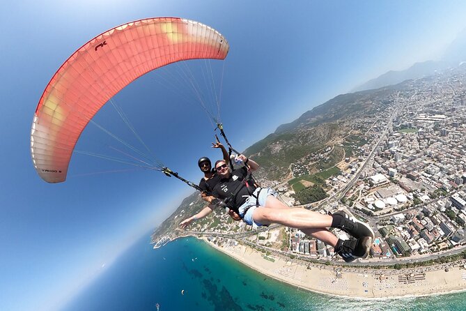 Alanya Paragliding With Experienced Pilot's - The pilot and the feeling of safety