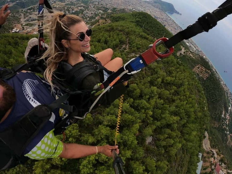 Alanya: Tandem Paragliding Experience with Video Option - Flying above Alanya and Cleopatra Beach