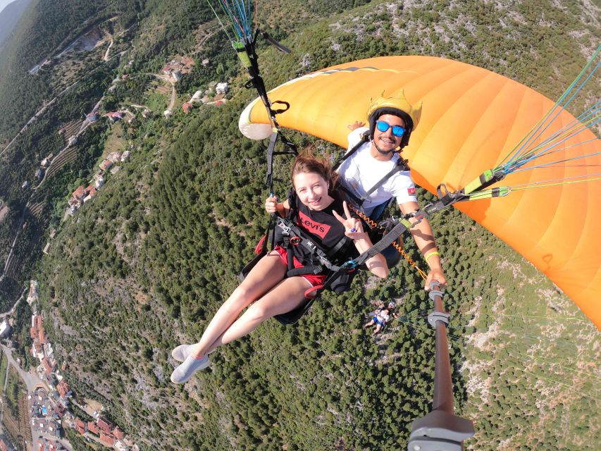 Alanya: Tandem Paragliding Over a Castle and the Sea - The human side of King Paragliding
