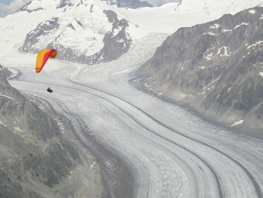 Aletsch Arena: Paragliding Tandem Flight Basic - Reaching the Launch Site by Bus or Gondola