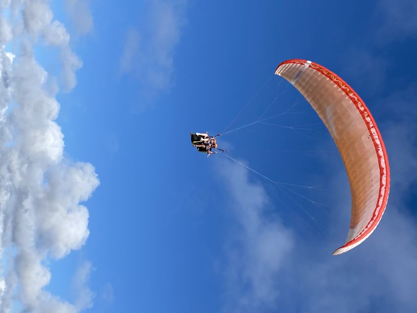 Algarve Coast: Paragliding Experience - Meeting Nelson and preparing on the ground