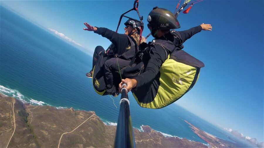 Algarve Coast: Paragliding Experience - Who should book this flight