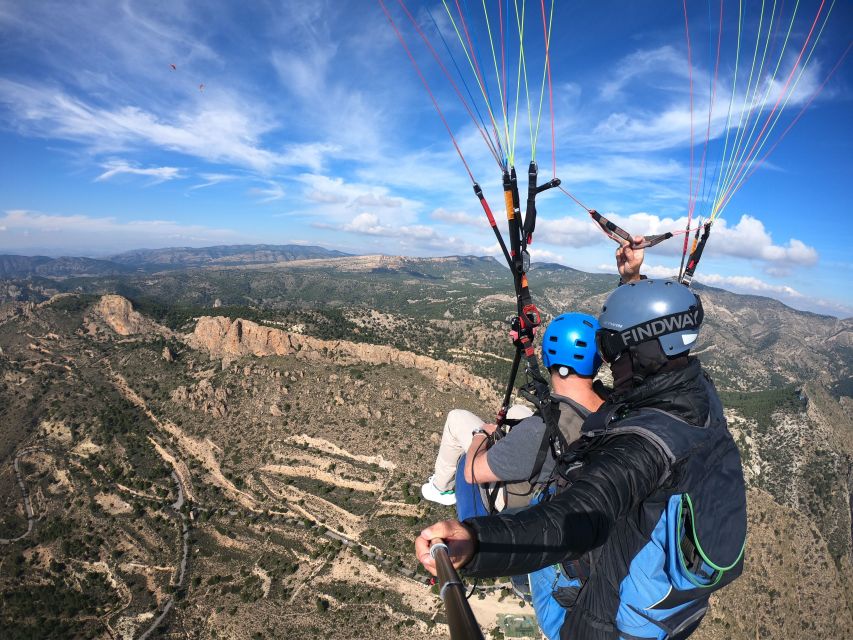 Alicante and Santa Pola: Tandem Paragliding Flight - Why the small group matters