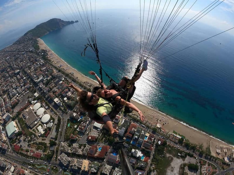 Antalya-Belek-City of Side: Tandem Paragliding With Transfer - The 30-minute safety briefing in Alanya