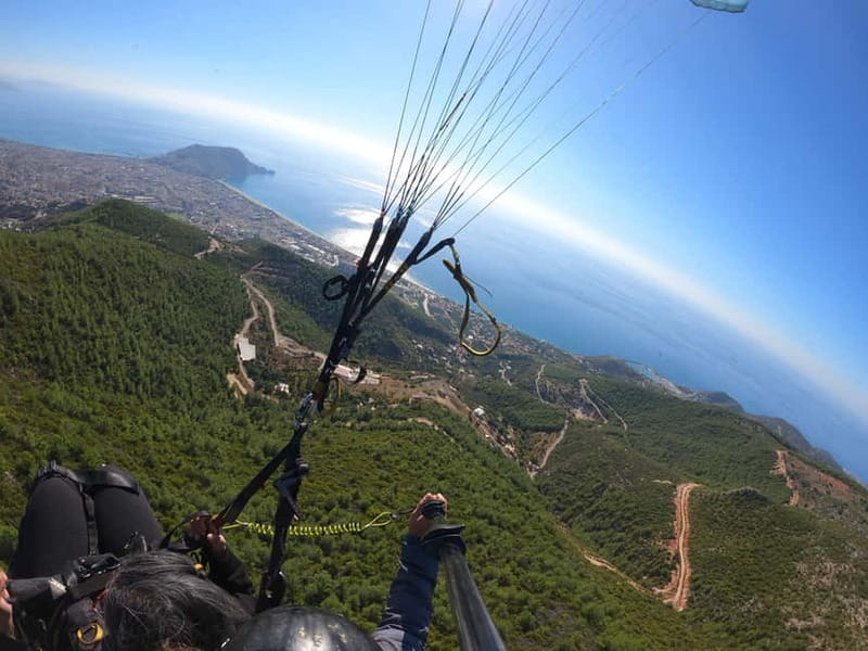 Antalya-Belek-City of Side: Tandem Paragliding With Transfer - The crew and the human side of the flight