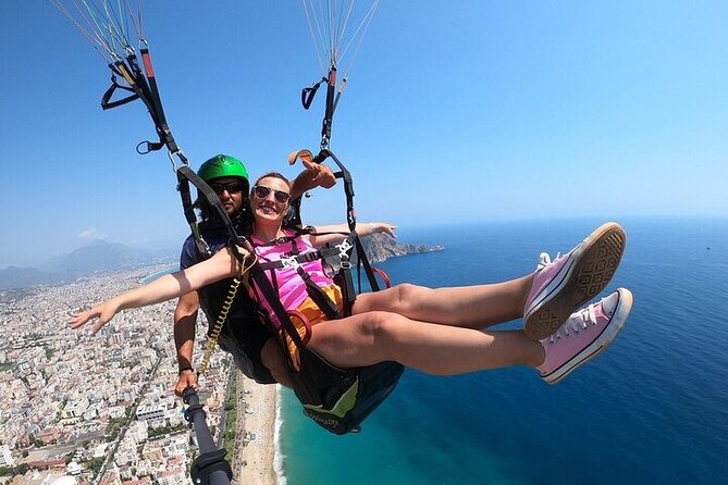 Antalya / Belek : Tandem Paragliding By Local Expert Pilots - Safety briefing and preparation at Yassı Tepe Hill