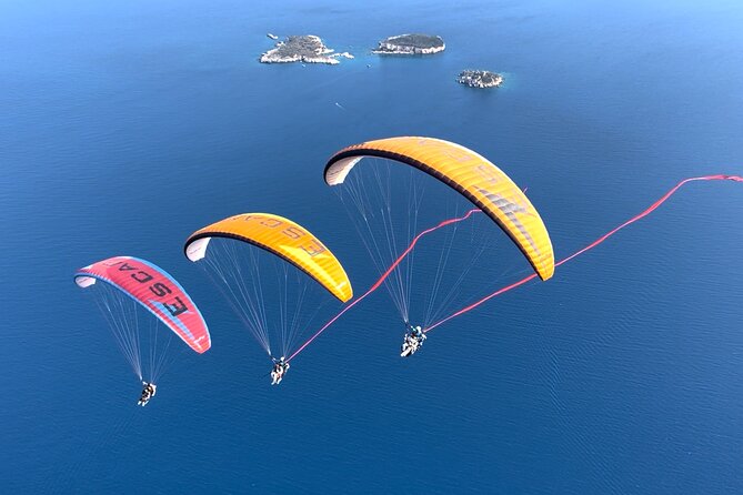 Antalya Tahtalı Summit Tandem Paragliding with Cable Car Transfer - Landing on the beach in Tekirova