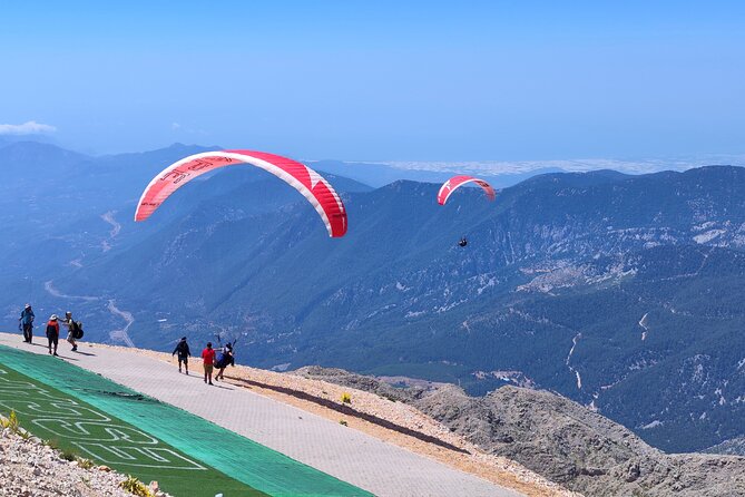 Antalya Tahtalı Summit Tandem Paragliding with Cable Car Transfer - Who will enjoy this flight most