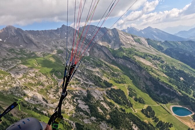 Baptism in Paragliding in La Clusaz - Who should book this La Clusaz flight?