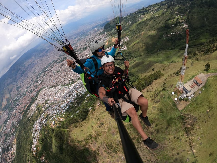 Bello: Paragliding in Medellín - Should you book Bello paragliding?