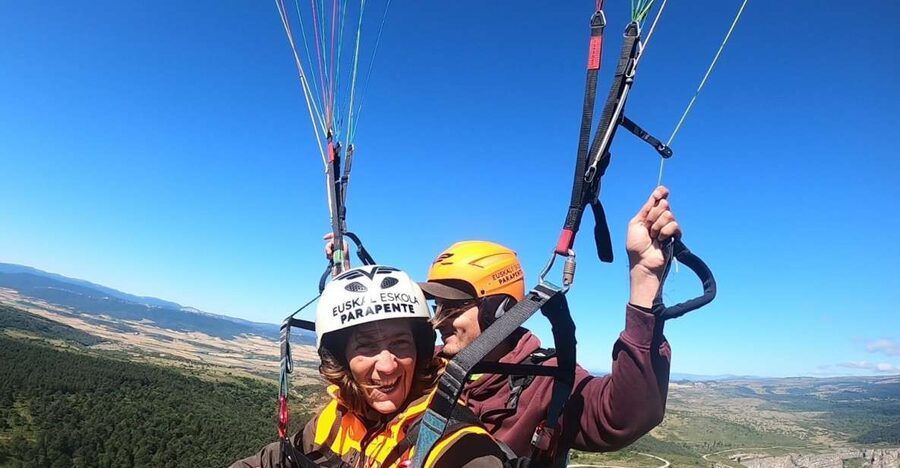 Bilbao: Vuelo en Parapente en la costa de Sopelana y Getxo - Key points to know before you book