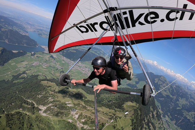 Birdlike Hang Gliding Lucerne - Landing in Stans, not back at the mountaintop