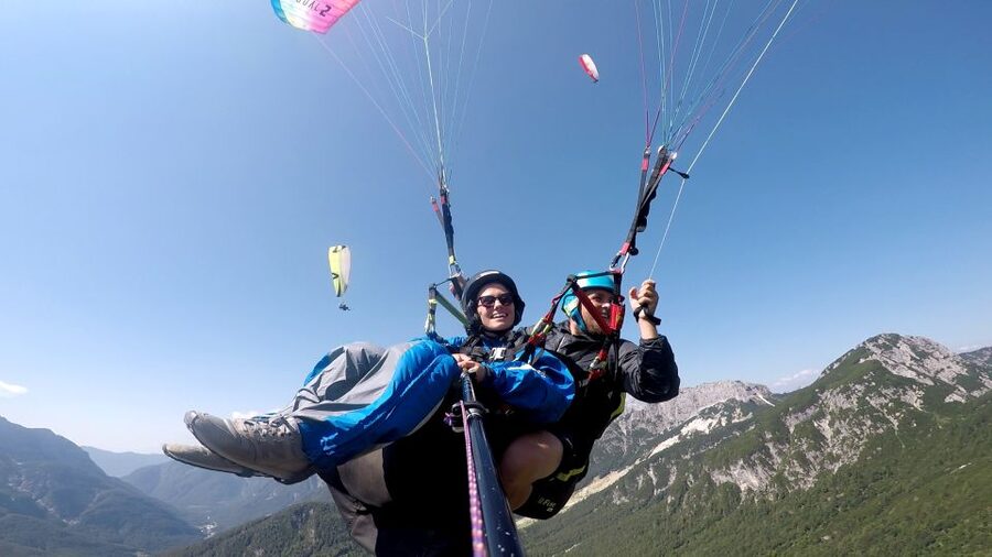 Bovec: Tandem paragliding in Julian Alps - Meeting in Bovec before takeoff