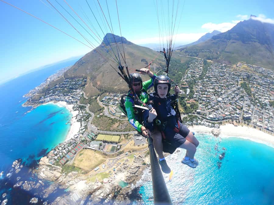 Cape Town: Tandem Paragliding with views of Table Mountain - Landing and the ride back uphill