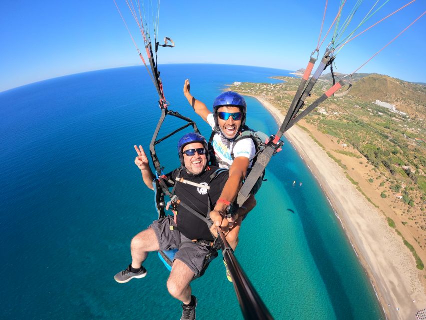 Cefalù: Tandem Paragliding Flight and GoPro13 Video - Who should book this flight?