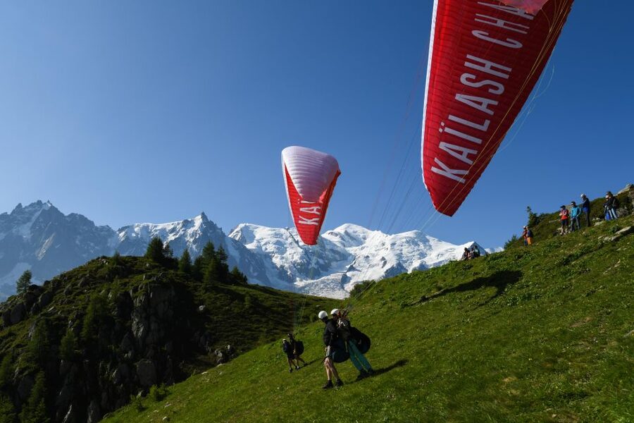 Chamonix: Tandem Paragliding Flight with Mont-Blanc Views - Key points to know before booking