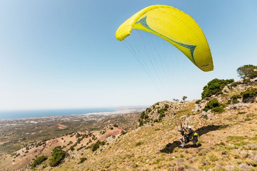 Chania: Tandem Paragliding Flight in Crete - Practical preparation for the day