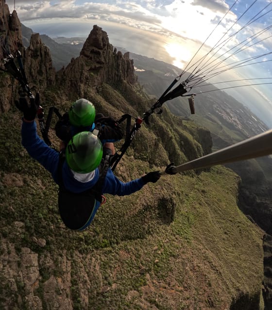 Costa Adaje: Paragliding from 1100m - Incredible landscape! - Flying over Adeje and toward La Caleta