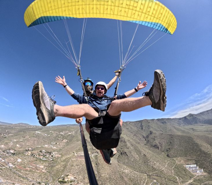 Costa Adeje: Tandem Paragliding Flight with Pickup - Twenty minutes above South Tenerife