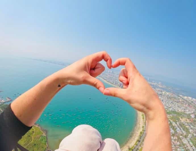 Da Nang: Monkey Mountain Paragliding Experience - Who should book this experience