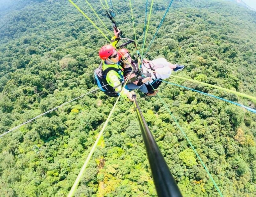 Da Nang: Monkey Mountain Paragliding Experience - What to bring and what to leave behind