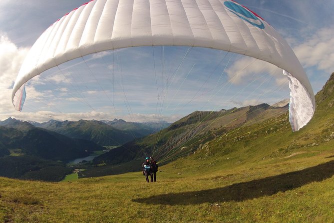 Davos Absolutely Free Flying Paragliding Tandem Flight 1'000 Meters High - What the $252.95 Price Really Covers