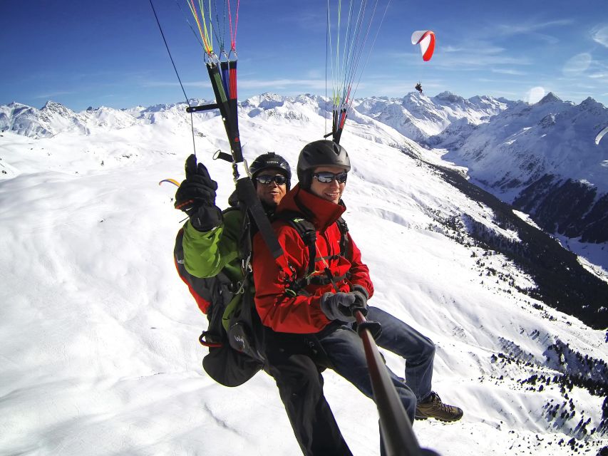 Davos: Tandem Paragliding Flight - Booking details that matter