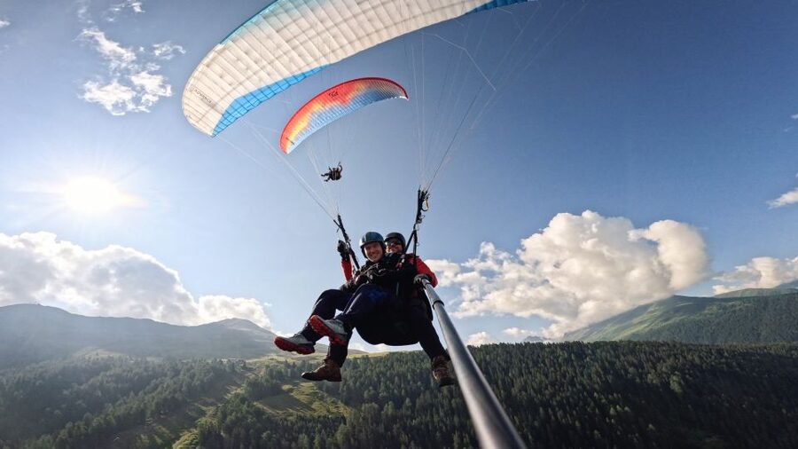 Davos: Tandem Paragliding Flight - Landing back in Davos