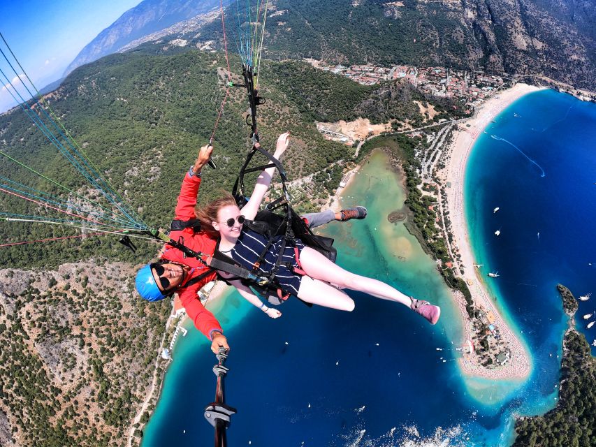 Fethiye: Babadag Tandem Paragliding Flight over Oludeniz - At 6,450 feet, the mountain becomes part of the tour