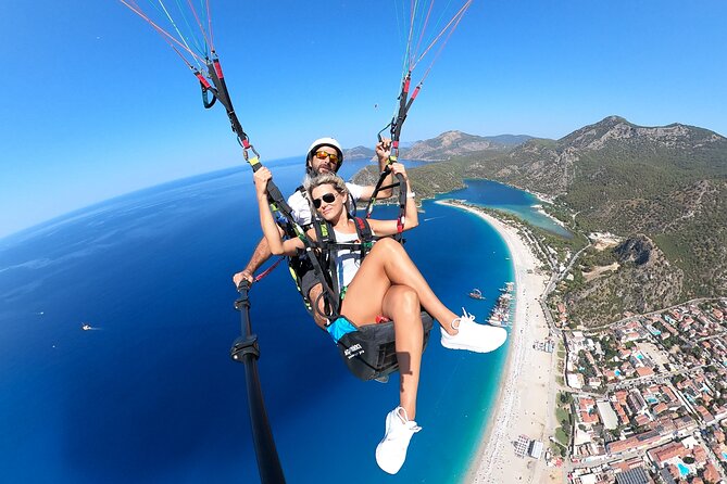 Fethiye Ölüdeniz Tandem Paragliding (Babadag Mountain) - Landing at Ölüdeniz Plaji