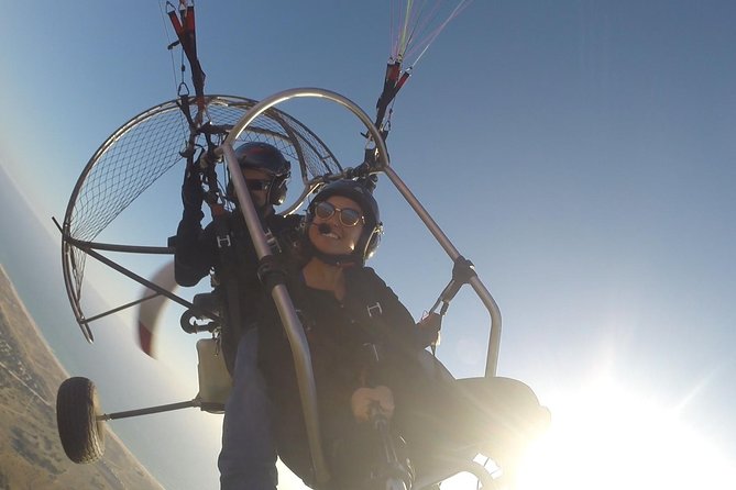 Flight experience over the beach in paragliding/paratrike in the Algarve with video. - The video, cameras, and what to bring