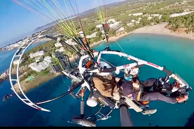 Flights by motor paragliding around Ibiza Island - Seeing Ibiza from a motor paraglider