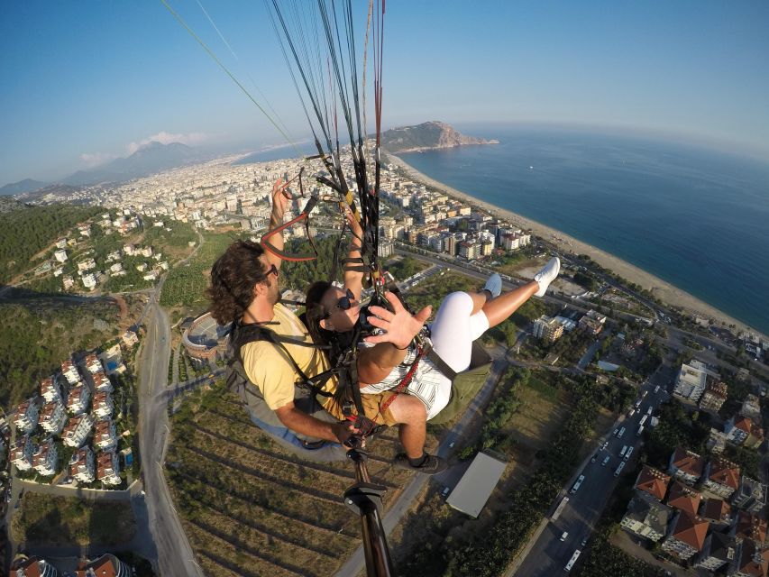 From Alanya: Tandem Paragliding With Transfer and Insurance - Who should book, and who should think twice