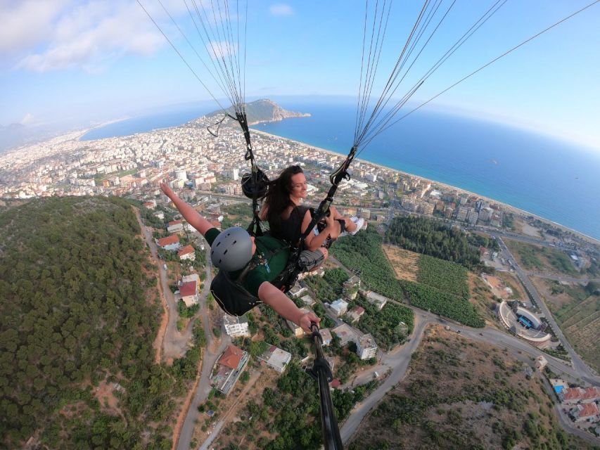 From Antalya/Side: Tandem Paragliding in Alanya - What the Alanya flight is really like