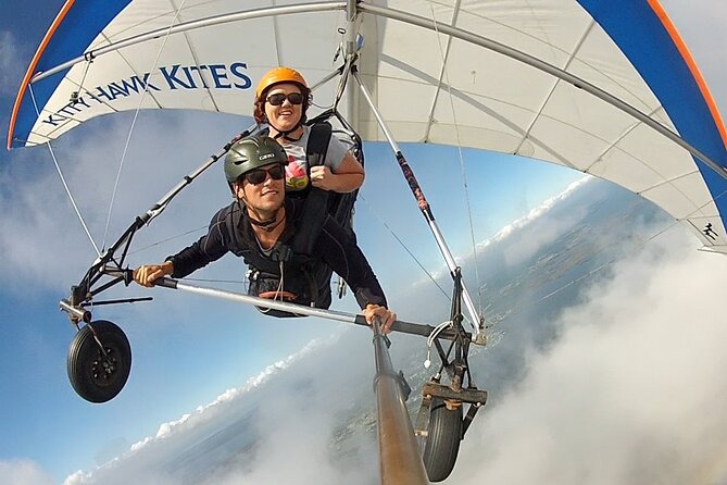 Grandy Tandem Hang Gliding 2000' - Outer Banks - The unusual takeoff behind a slow aircraft