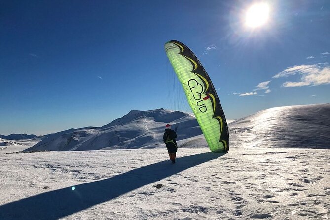 Half day private paragliding adventure in Rome - PETER PAN FLIGHT - Walking through the ancient town before takeoff