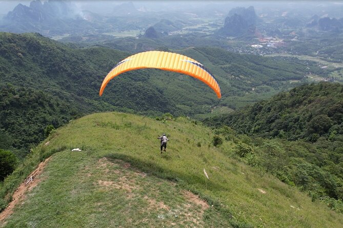 Hanoi Paragliding COMBO: Tandem paraglide + course (full-day) - Trekking, mountain views, and a 3:00 pm bonfire