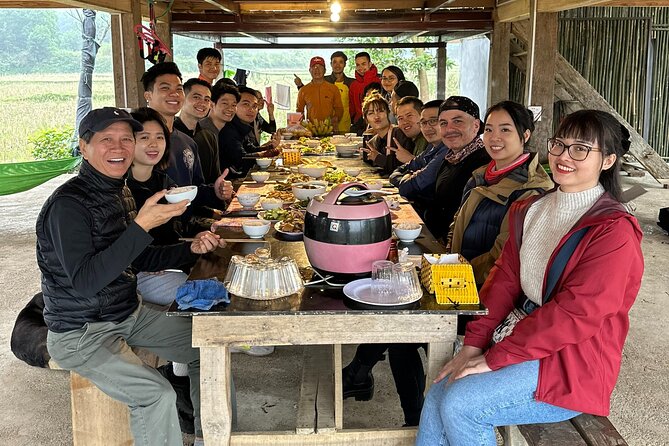 Hanoi Paragliding COMBO: Tandem paraglide + course (full-day) - Who will enjoy this most