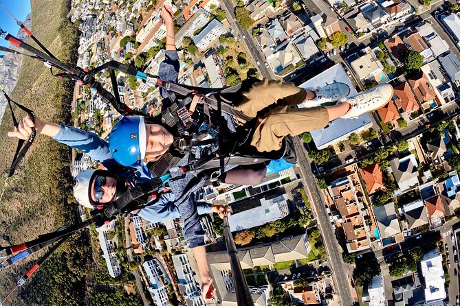 Hi5 Tandem Paragliding Cape Town - The flight itself: calm views with a dose of adrenaline