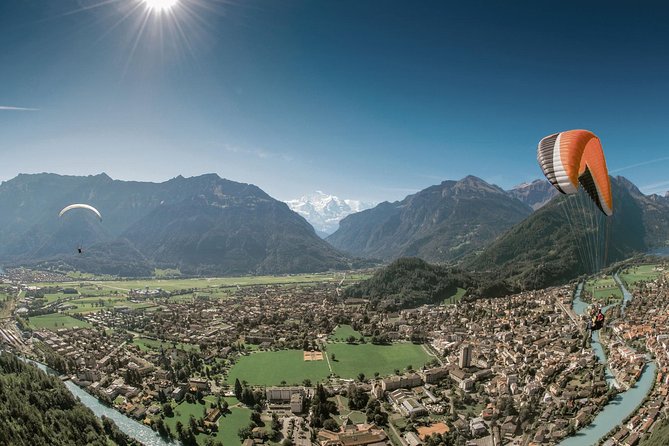 Interlaken and Paragliding Day Trip from Geneva - Arriving in Interlaken with five hours free