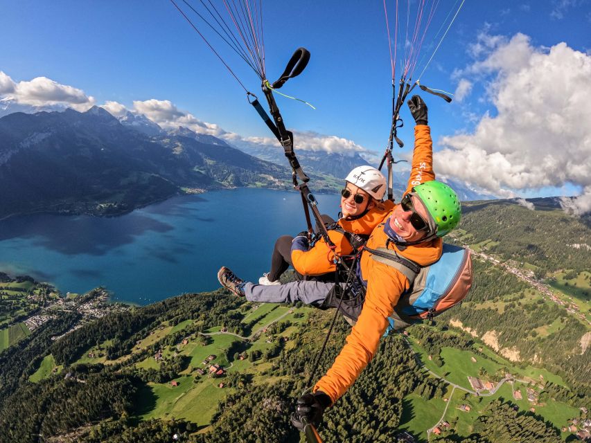 Interlaken: Tandem Paragliding Flight with Pilot - Choosing a time and season