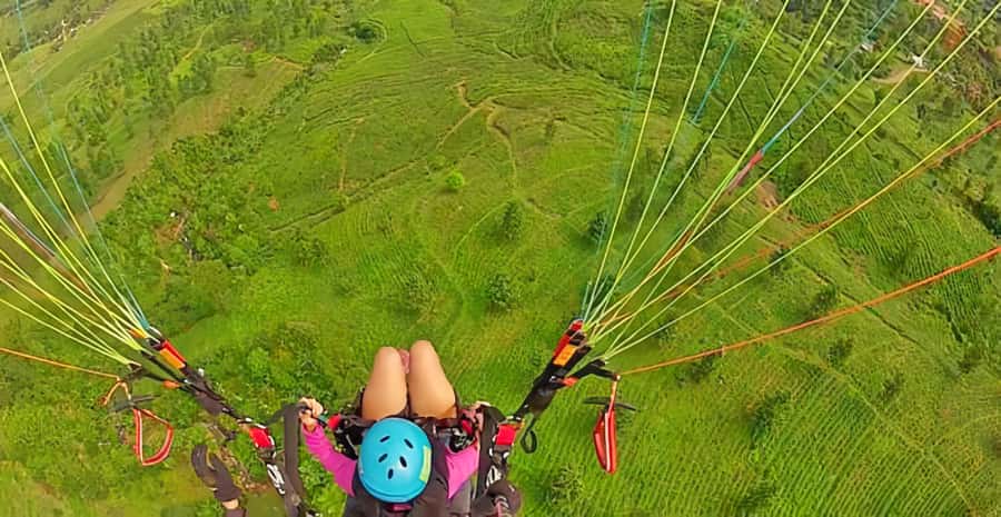 Jakarta: Paragliding on Top Mountain & Tea Plantation - Practical booking advice