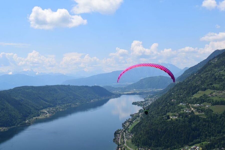 Kärnten/Villach: Tandem Paragliding Flight - Starting at Gerlitzenstraße 2