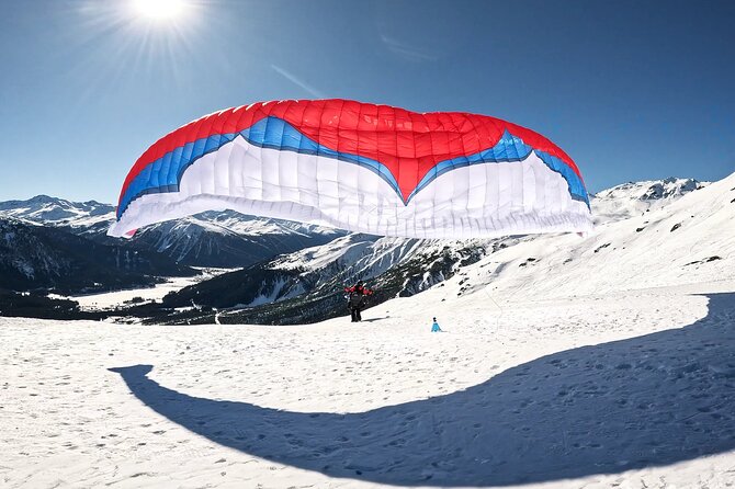 KLOSTERS: Paragliding For 2 - Couples (Video &Photos Incl.) - The flight over Davos and the Prättigau valley
