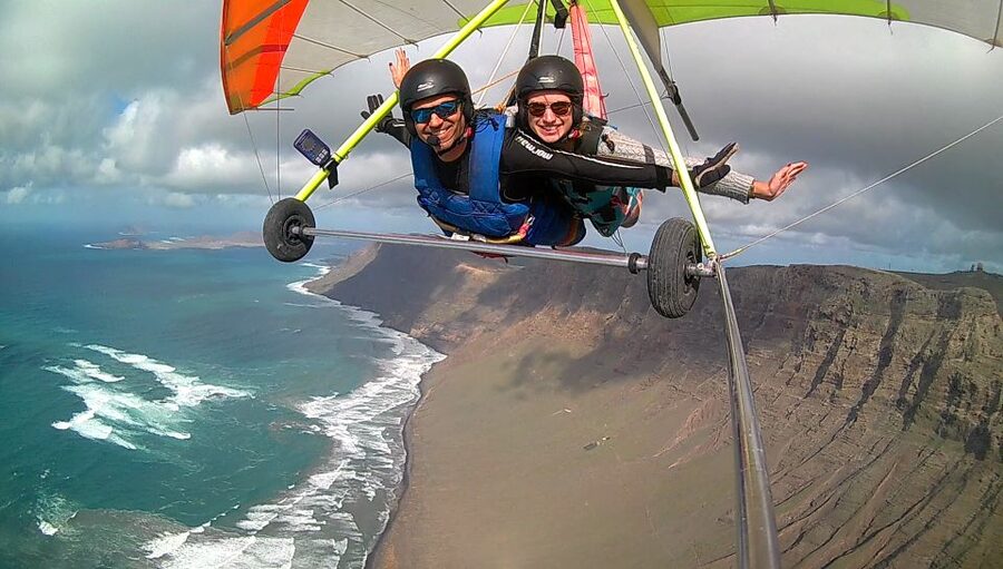 Lanzarote Hang Gliding Tandem Flights - Why Lanzarote works so well from the air