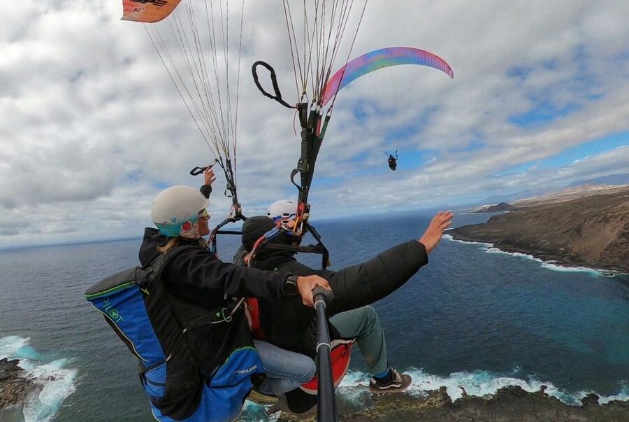 Lanzarote: Tandem Paragliding over Volcanoes & the Atlantic - Should you book the Lanzafly flight?