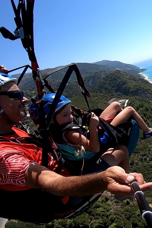 Lefkada paragliding tandem flighs/ Kathisma beach - Meeting at the Copla Summer Club