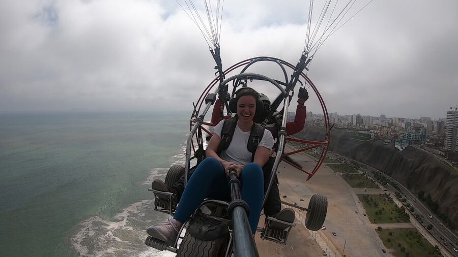 Lima: Paragliding Flight Over Costa Verde Districts - Taking off from Magdalena del Mar